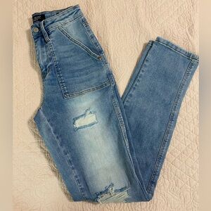 Judy Blue Medium Light Blue High-Rise Skinny Jeans with Distressed Knees